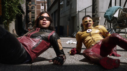 Veja Flash ressuscitado. Episódio 1 da Temporada 4.