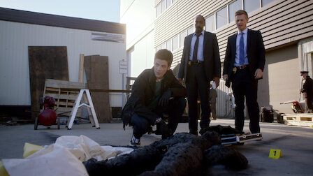 Veja Sem poderes. Episódio 7 da Temporada 1.